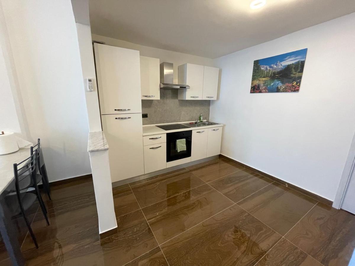 Appartement Il Portico à Vado Ligure Extérieur photo